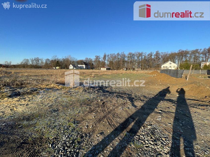 Prodej  stavebního pozemku 850 m^2 U Černého mlýna, Opava 