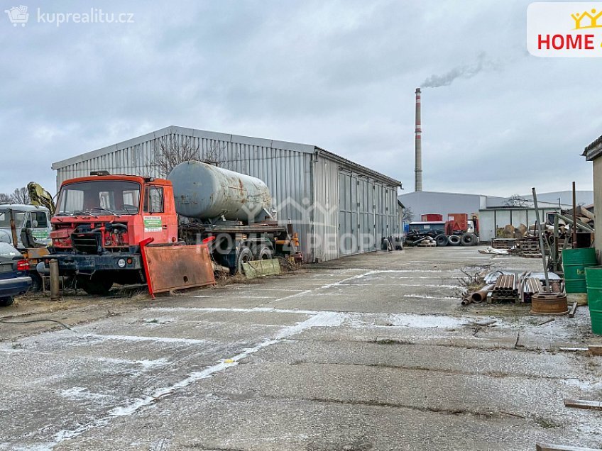 Pronájem  výrobních prostor 2750 m^2 Pekárenská, České Budějovice 