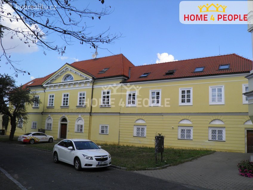 Prodej bytu 3+1 131 m^2 Žižkova brána, Čáslav 