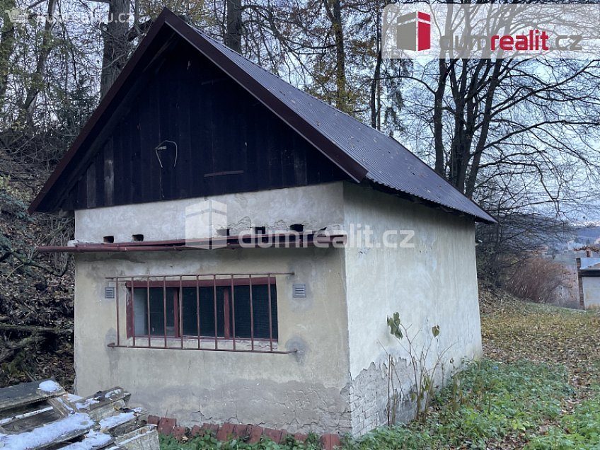 Prodej  garáže 24 m^2 Hradisko, Luhačovice 