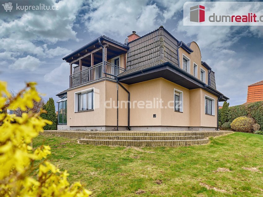 Prodej  rodinného domu 194 m^2 Zlatá, Karlovy Vary 