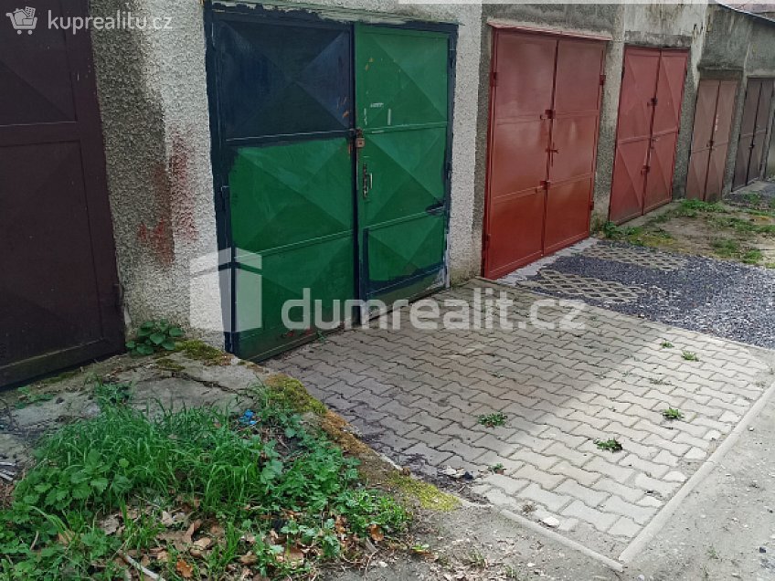 Prodej  garáže 20 m^2 Kamenická, Děčín 