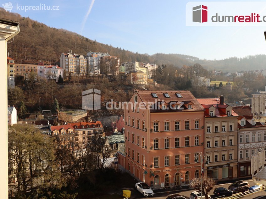 Pronájem bytu 3+kk 113 m^2 Zámecký vrch, Karlovy Vary 