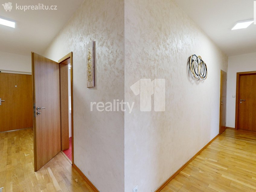 Prodej bytu 4+kk 100 m^2 Sazovická, Praha-Zličín 