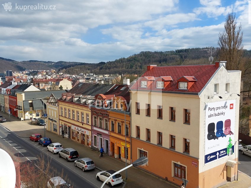 Prodej bytu 2+1 74 m^2 Sokolovská, Karlovy Vary 