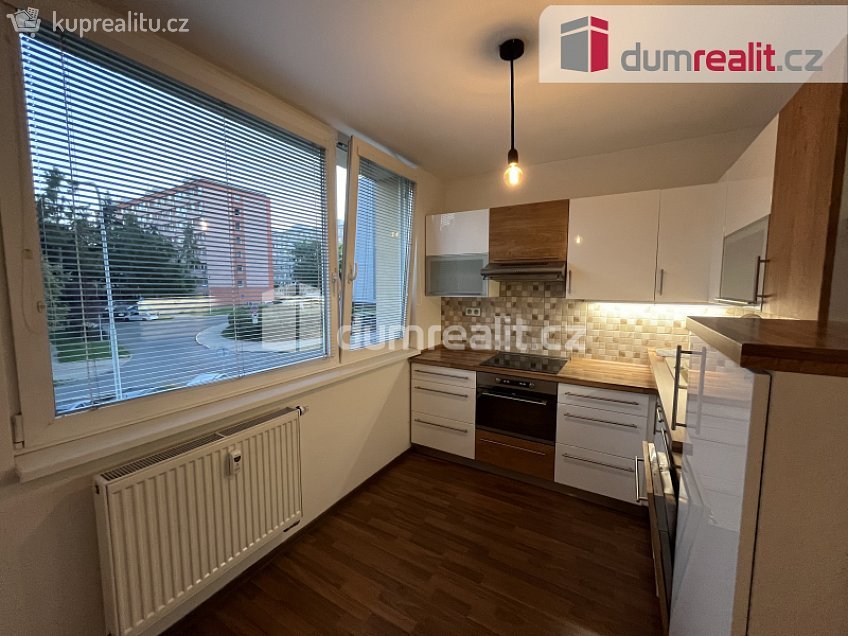 Pronájem bytu 1+1 41 m^2 sídl. Hůrka, Kralupy nad Vltavou 