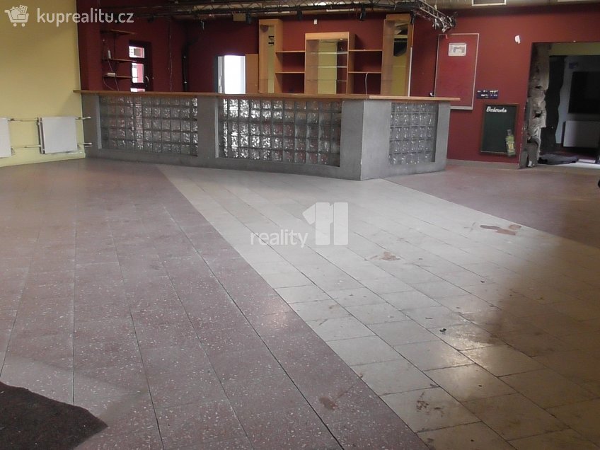 Pronájem  obchodních prostor 280 m^2 Svazácká, Ostrava 
