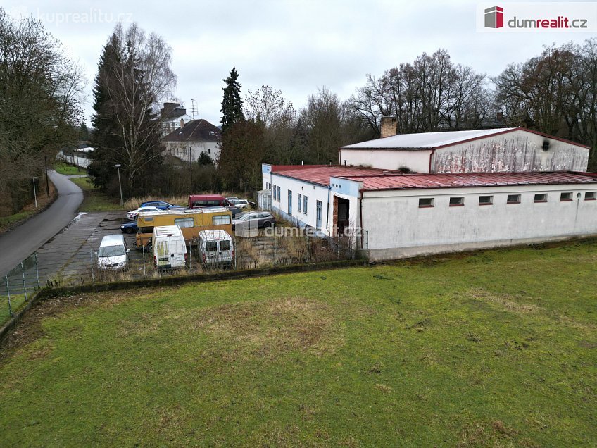 Prodej  výrobních prostor 2124 m^2 U Vodárny, Mirovice 