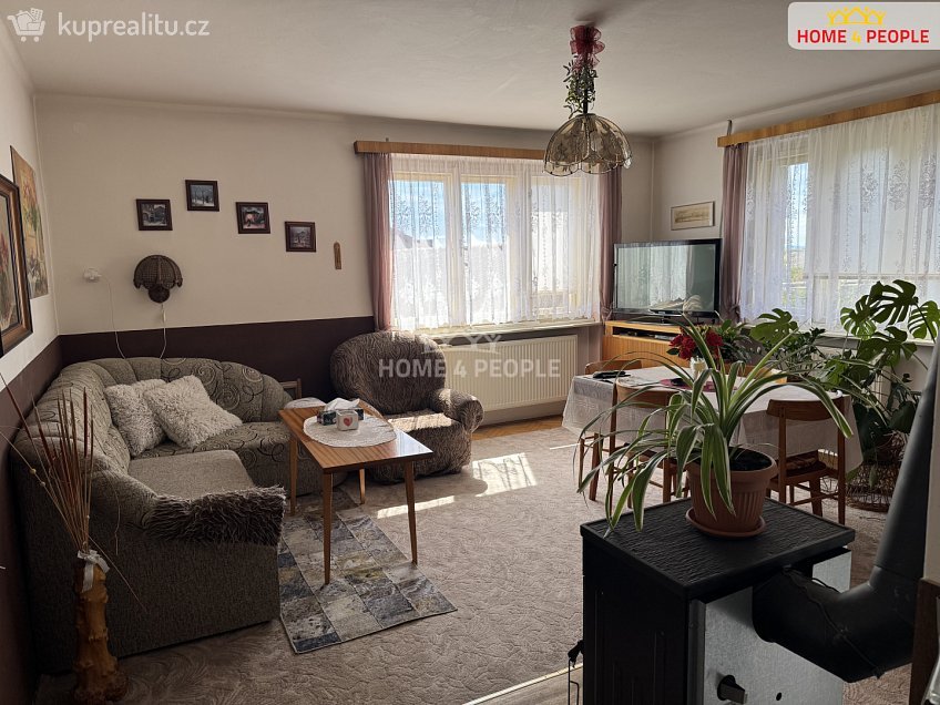 Prodej  vily 330 m^2 Budovatelská, Bělčice 