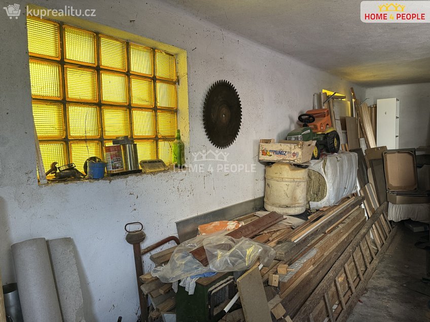 Prodej  vily 330 m^2 Budovatelská, Bělčice 