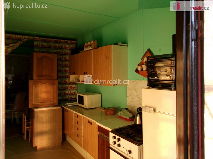 Prodej  stavebního pozemku 1619 m^2 Rokytá, Rokytá 