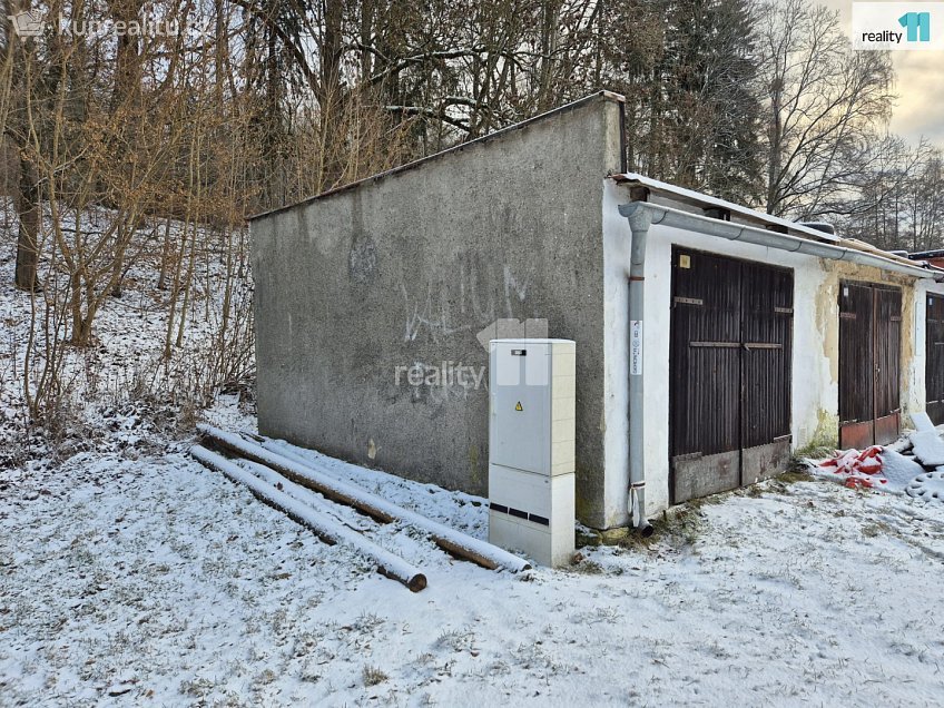 Prodej  garáže 23 m^2 Saská, Aš 