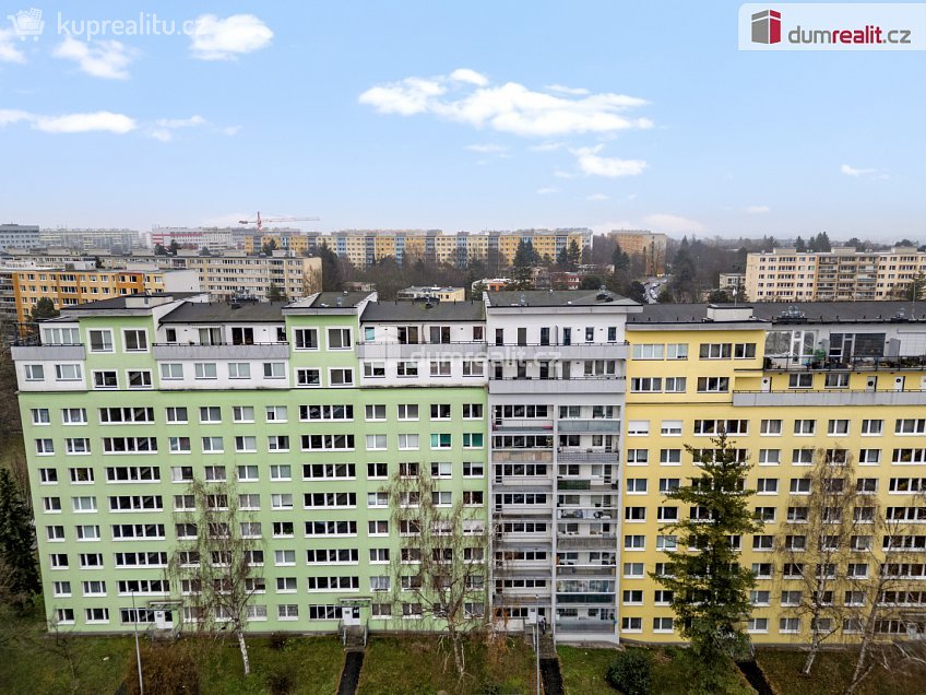 Prodej bytu 1+kk 35 m^2 Teplická, Praha 9 