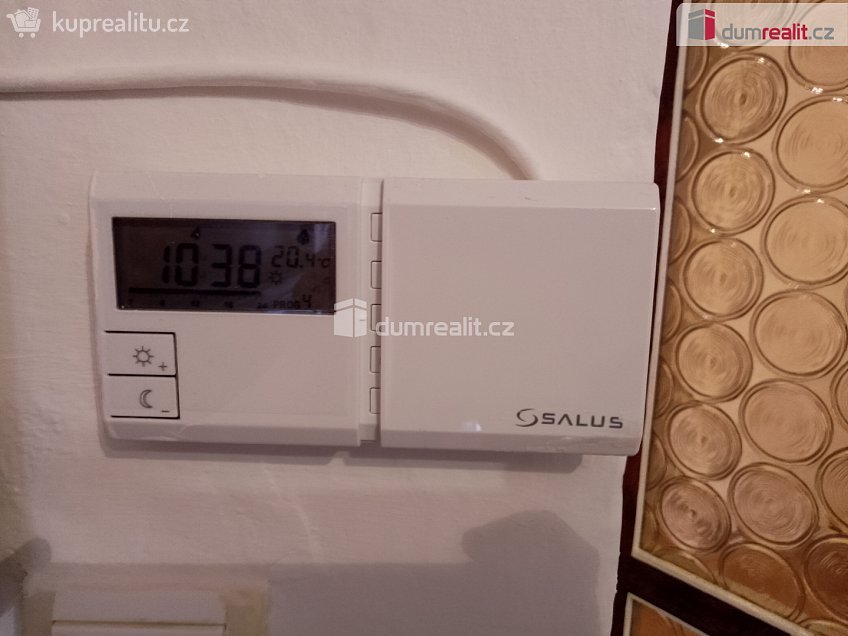 Pronájem bytu 1+1 37 m^2 Petřín, Karlovy Vary 