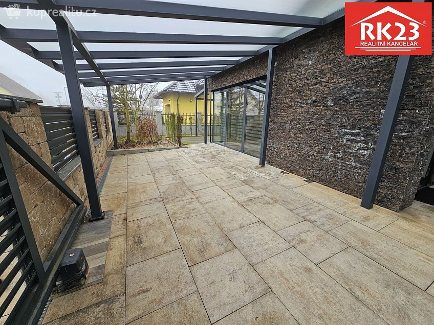 Prodej  rodinného domu 187 m^2 Ke Knížáku 487, Velká Hleďsebe 