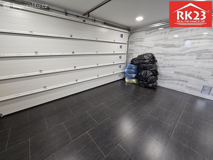 Prodej  rodinného domu 187 m^2 Ke Knížáku 487, Velká Hleďsebe 