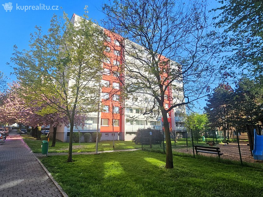 Prodej bytu 1+kk 33 m^2 Březinova, Kolín 