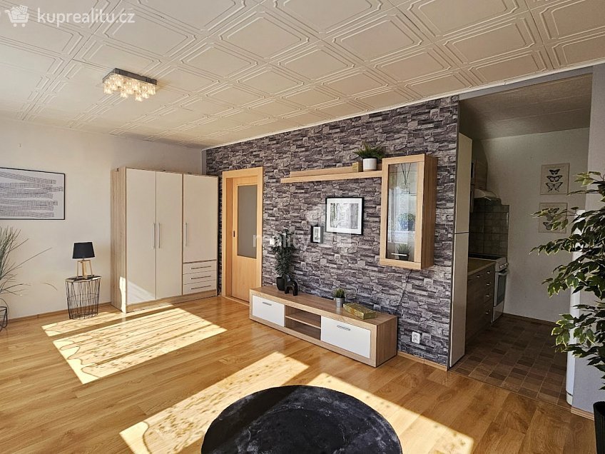 Prodej bytu 1+kk 33 m^2 Březinova, Kolín 
