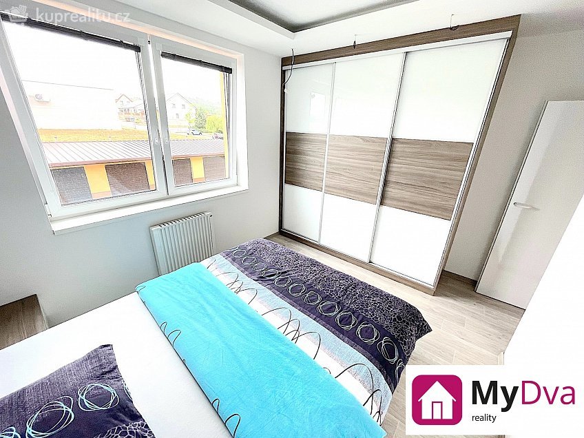Pronájem bytu 3+kk 81 m^2 Zelená, Velké Meziříčí 