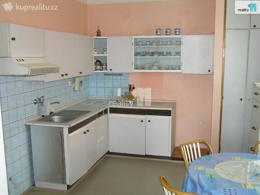Prodej bytu 2+1 49 m^2 U Kapličky, Sušice 