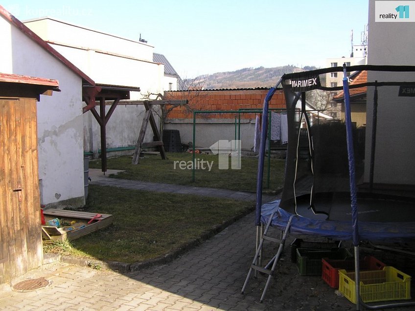 Prodej bytu 2+1 49 m^2 U Kapličky, Sušice 