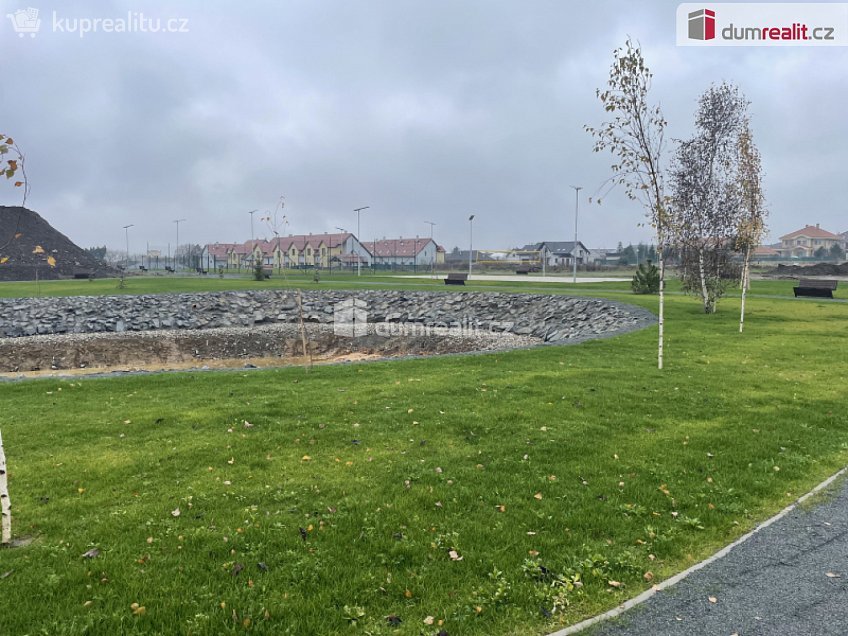 Prodej  stavebního pozemku 1090 m^2 Trnová, Trnová 