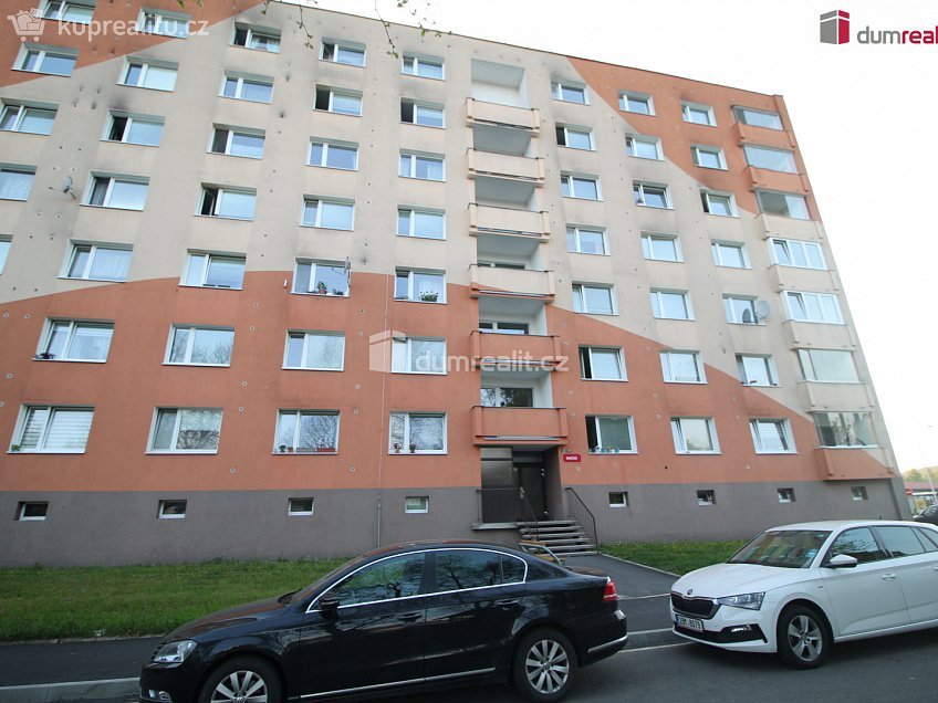 Pronájem bytu 2+kk 44 m^2 Konečná, Karlovy Vary 