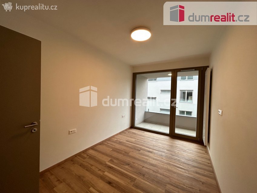 Pronájem bytu 2+kk 51 m^2 5. května, Kolín 