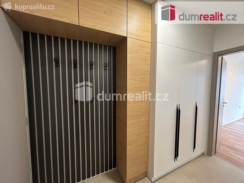 Pronájem bytu 2+kk 51 m^2 5. května, Kolín 