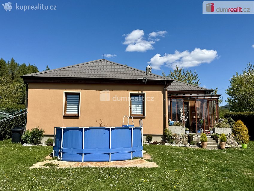 Prodej  rodinného domu 135 m^2 Dolní Žandov, Dolní Žandov 