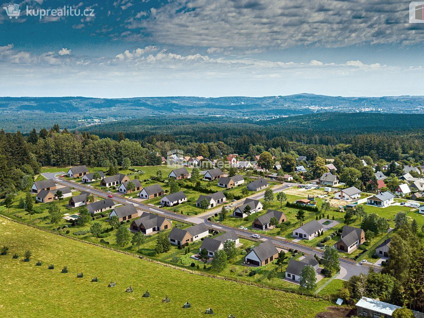 Prodej  stavebního pozemku 1122 m^2 Tři Sekery, Tři Sekery 