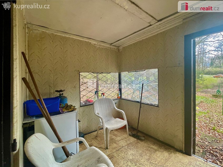 Prodej  chaty 40 m^2 U Srnčího paloučku, Říčany 