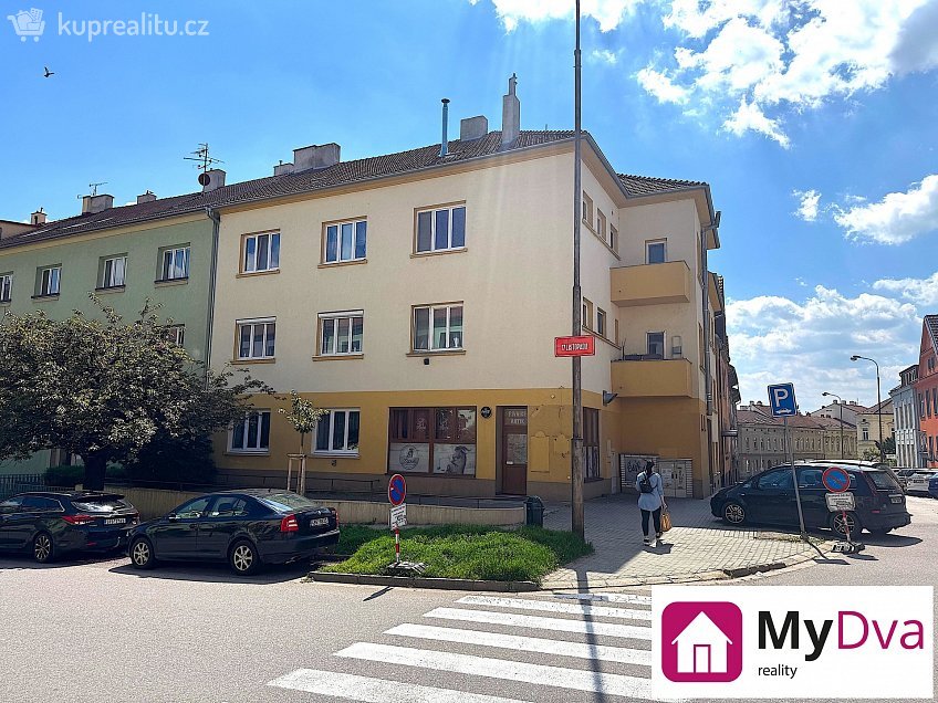 Prodej bytu 3+1 88 m^2 Bezručova, Znojmo 