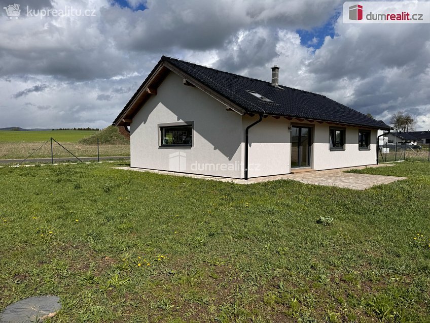 Prodej  rodinného domu 120 m^2 Koželužská, Hroznětín 