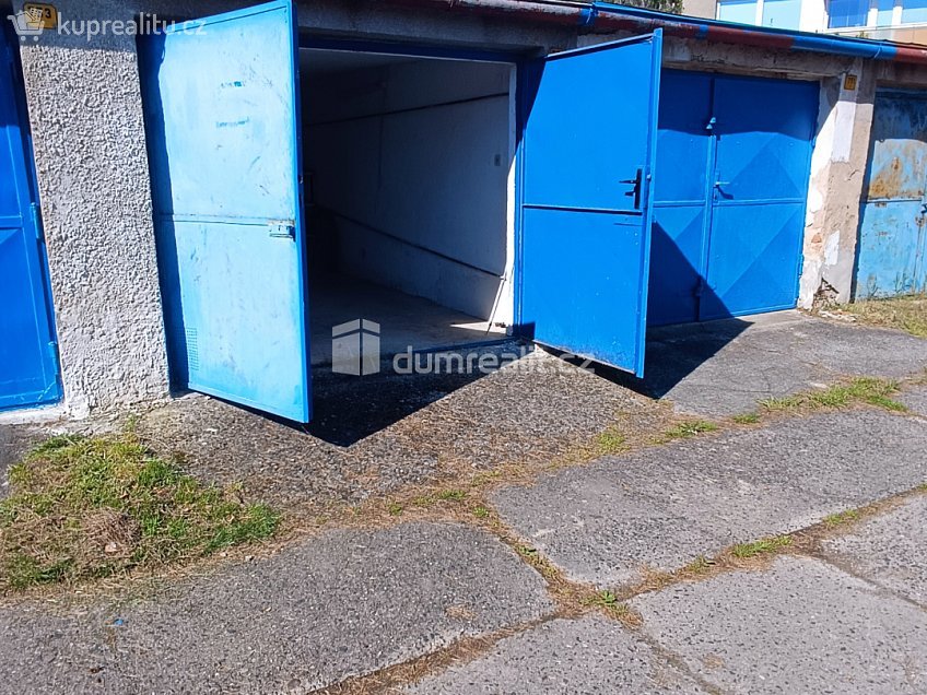 Pronájem  garáže 27 m^2 Slezská, Děčín 