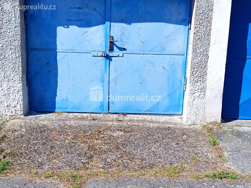 Pronájem  garáže 27 m^2 Slezská, Děčín 