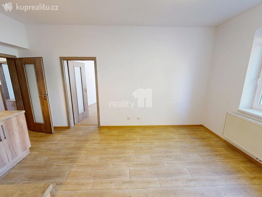 Pronájem bytu 4+kk 75 m^2 Poděbradova, Humpolec 