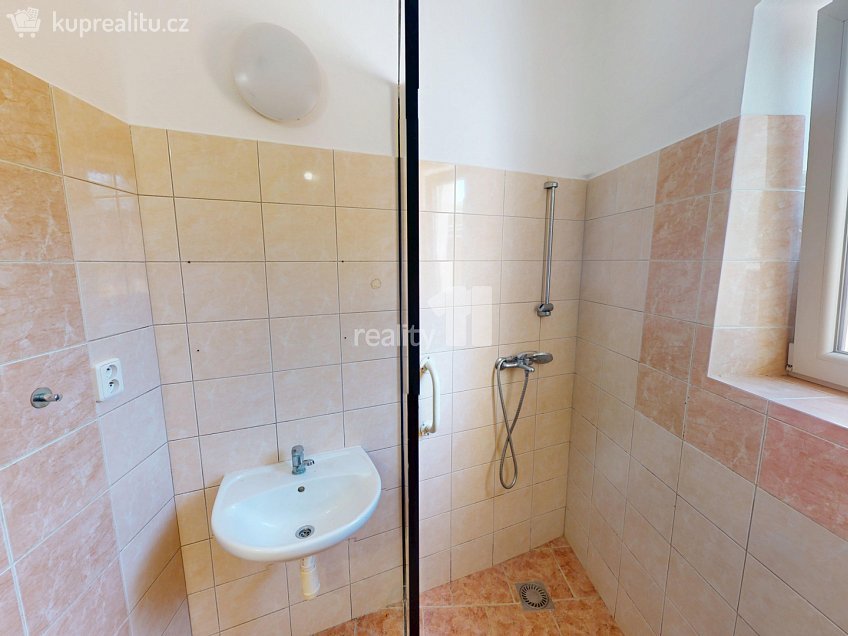 Pronájem bytu 4+kk 75 m^2 Poděbradova, Humpolec 