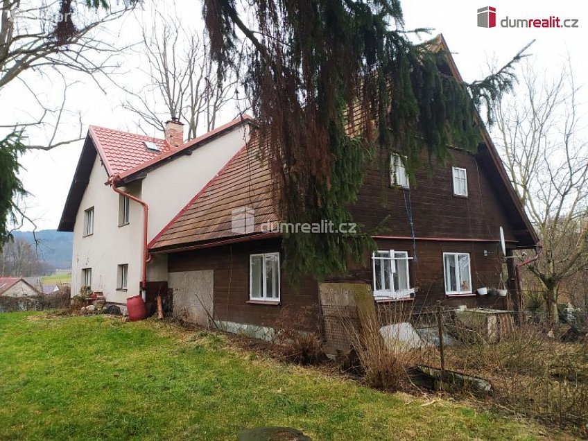 Prodej  zemědělských prostor 4386 m^2 Bílá, Bílá 