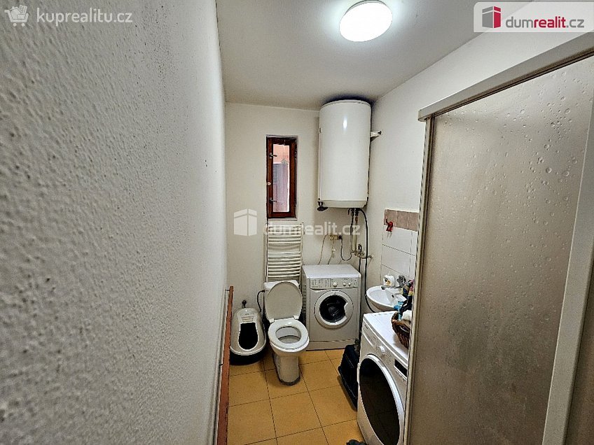 Prodej  rodinného domu 420 m^2 Cebiv, Cebiv 