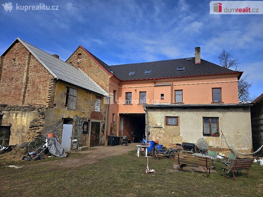Prodej  rodinného domu 420 m^2 Cebiv, Cebiv 