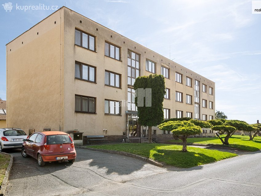 Prodej bytu 3+1 78 m^2 Sadová, Týnec nad Labem 