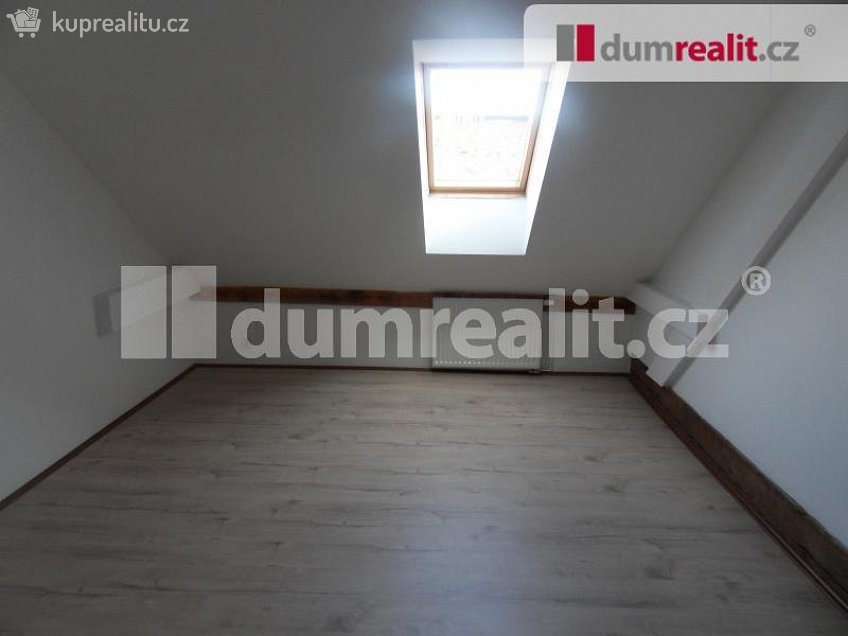 Pronájem bytu 2+kk 60 m^2 Jindřicha Plachty, Praha 5 