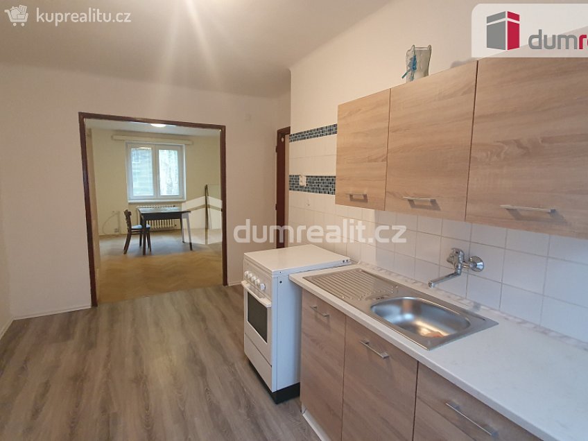 Pronájem bytu 2+1 54 m^2 Mikoláše Alše, Kolín 