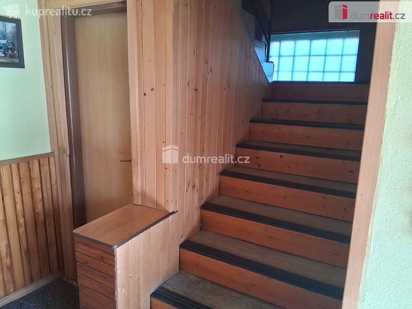 Prodej  rodinného domu 280 m^2 Nad Fojstvím, Zubří 