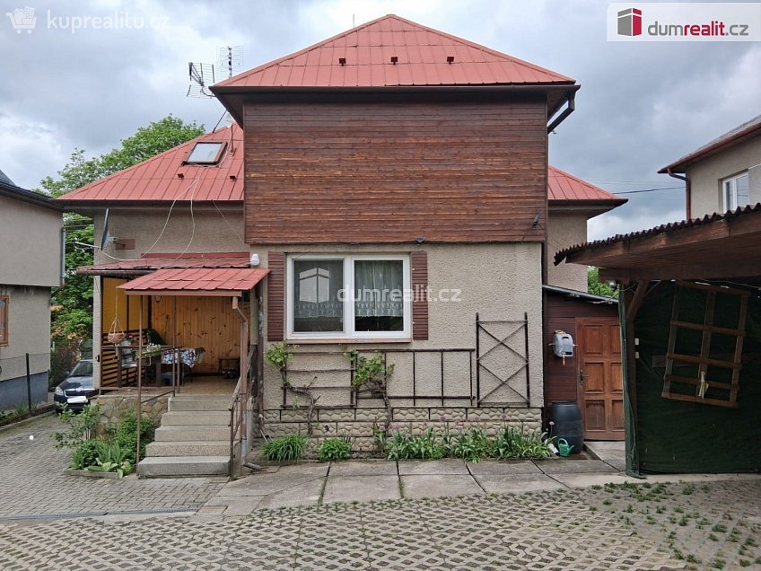 Prodej  rodinného domu 280 m^2 Nad Fojstvím, Zubří 