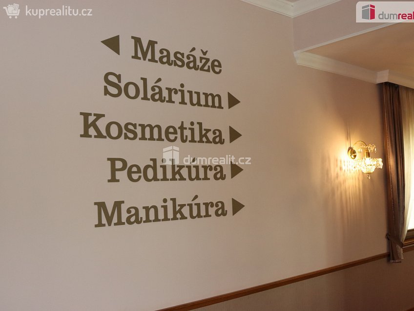 Pronájem  obchodních prostor 16 m^2 Bratislavská, Hustopeče 