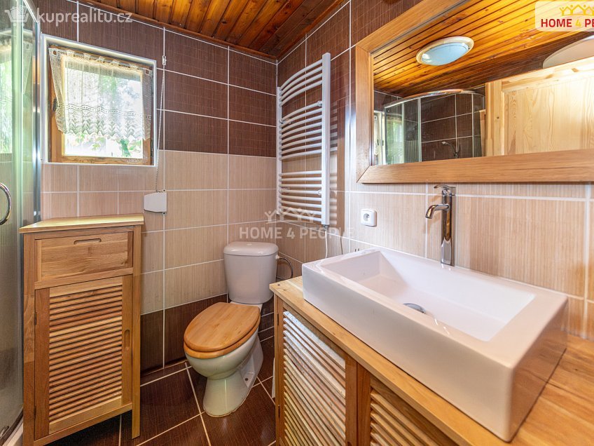 Prodej  chaty 71 m^2 Borotice, Borotice 