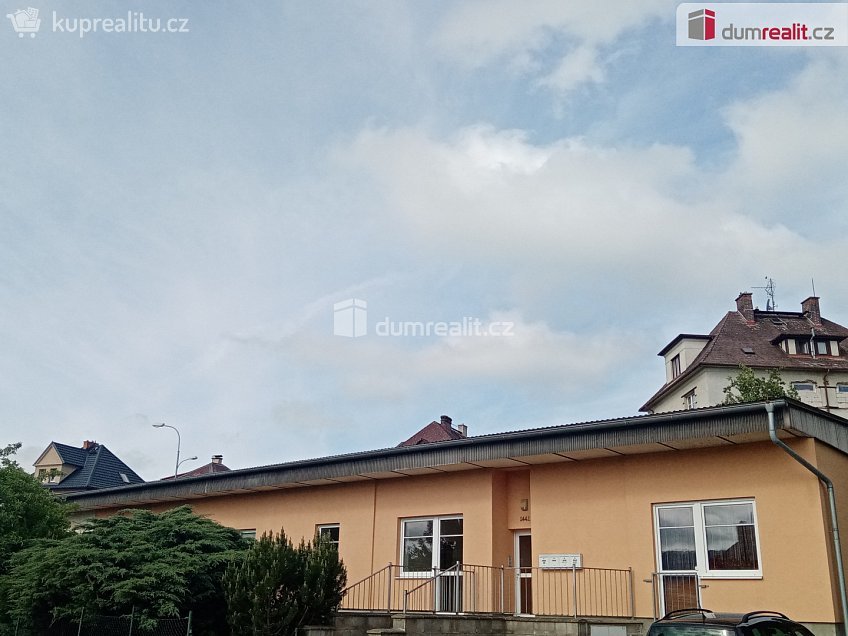 Pronájem bytu 1+1 37 m^2 Lovosická, Děčín 