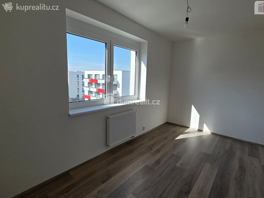 Pronájem bytu 3+kk 65 m^2 Ovesná, Hořovice 